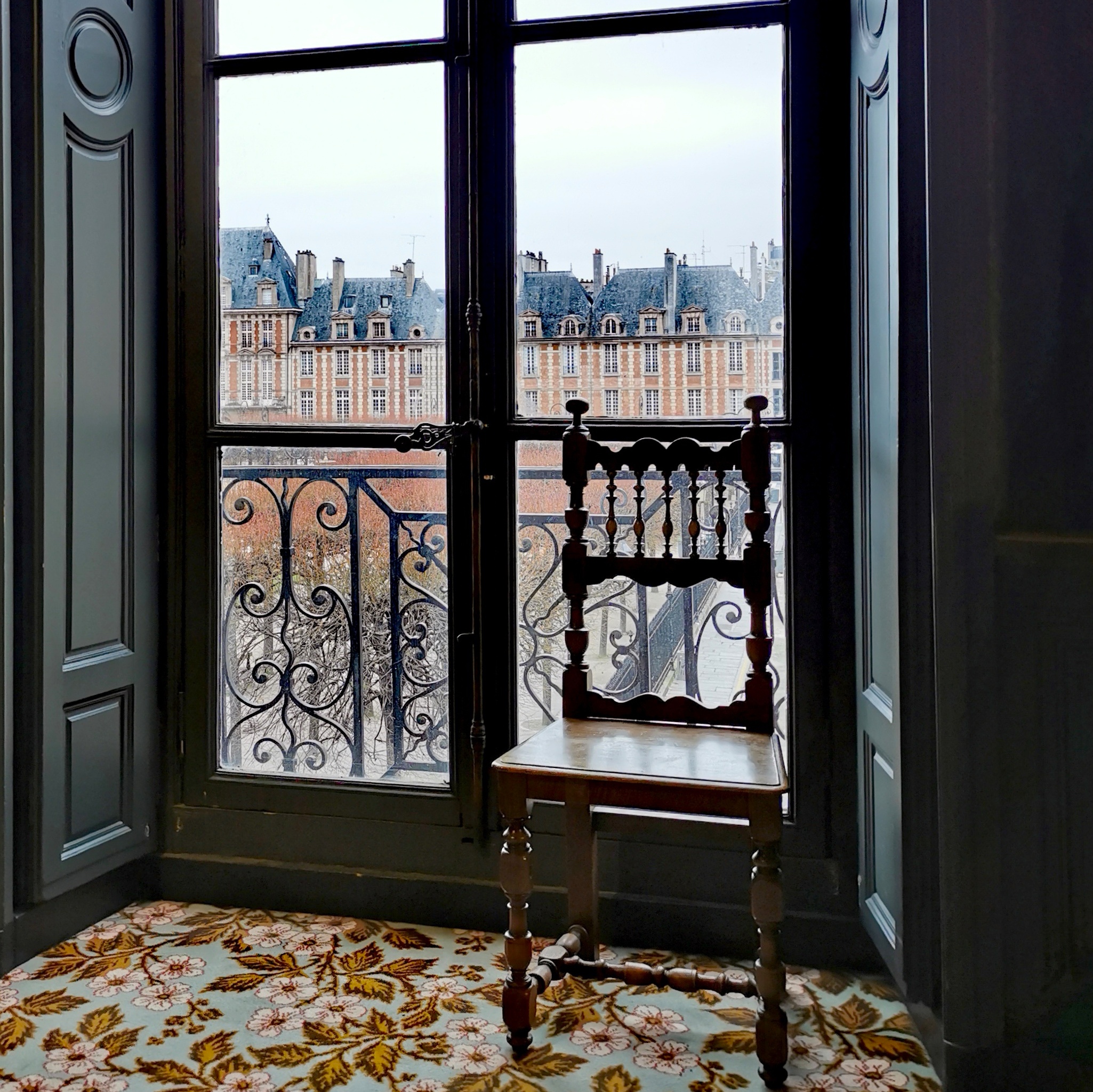 radiator Kalmte Jasje VICTOR HUGO MUSEUM – PARIS – Marquis Paris